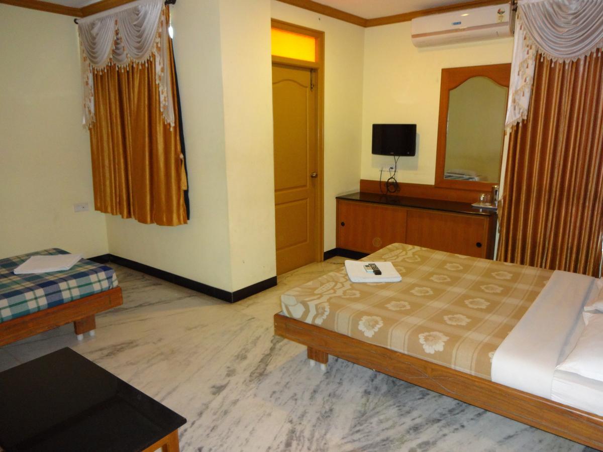 Hotel Grand Palace 哥印拜陀 外观 照片